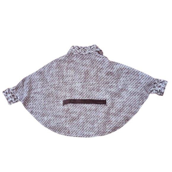 RENA LANGE Wool Bouclé Poncho/Cape with Knit Detail & Suede Belt - Picture 7 of 12